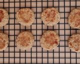 Foto del paso 4 de la receta: Galletas saludables y veganas de almendra, manzana y canela 🌱 sin azúcares ni edulcorantes