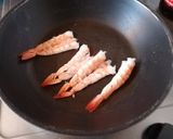 Une image de l'étape 3 de Sashimi de crevettes en salade.