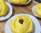 Foto langkah ke 7 dari resep Bakpao Labu Kuning Isi Pasta Kacang Merah.
