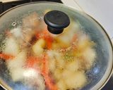 簡單便當菜~~低醣雞肉彩椒炒大黃瓜的食譜步驟3照片