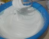 Foto langkah ke 2 dari resep Condensed milk catton cake.