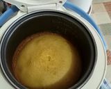 A picture of step 6 of Cake with Rice Cooker.