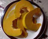 A picture of step 1 of Pumpkin Halwa jaggery.