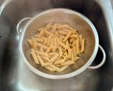 Φωτογραφία βήματος 3 της συνταγής 👩‍🍳Πέννες ολικής με ψητά ντοματίνια ανθότυρο & πέστο!