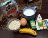 Foto langkah ke 1 dari resep Banana pancake oat.
