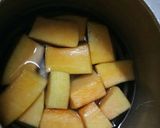 A picture of step 2 of Pumkin alu ke spice chap kabab.