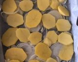 Foto del paso 5 de la receta Dorada al horno con patatas