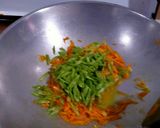 Foto langkah ke 3 dari resep Oseng Buncis Wortel.