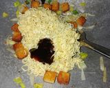 Foto langkah ke 4 dari resep Mie Kuning Nugget.