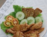 Foto langkah ke 3 dari resep Dada Ayam Goreng Tepung.