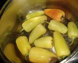 Foto del paso 1 de la receta: Salsa marisquera de chile werito