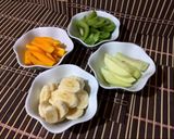 Foto del paso 2 de la receta: Rollitos Primavera de Fruta - Fruit Spring Rolls