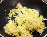 A picture of step 5 of Nut-Free Raw Mango Rice.