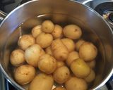 A picture of step 1 of Minted New Potatoes.