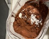 Gambar langkah 1 resipi Kek Chocolate Moist 2-Minit guna Microwave.