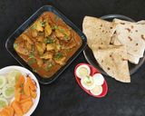 ठाणे#झणझणीत चिकन रस्सा रेसिपी स्टेप 7 फोटो 