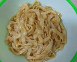Foto langkah ke 1 dari resep 42. Kwetiau Goreng Ayam Bakso.