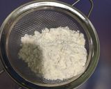 Foto langkah ke 1 dari resep Banana Cake (no mixer).