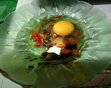 Foto langkah ke 2 dari resep Omlet Indomie ekonomis.