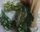 Foto langkah ke 2 dari resep Ikan Tongkol Kuah Kuning.