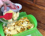 Foto del paso 4 de la receta: Pollo al curry con piña y queso: En 5 minutos en el estuche de vapor Lékué