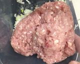 Foto del paso 2 de la receta Albóndigas de pollo en salsa con patatas fritas “fácil”