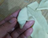 Foto langkah ke 3 dari resep Pisang molen mini.