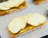 Foto del paso 7 de la receta: Tosta de scamorza 🍞 🧀 🍄 🥔 🍳
