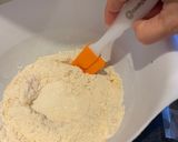 A picture of step 4 of Coconut scone.