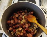 Une image de l'étape 5 de Rougail saucisses.