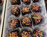 Foto del paso 5 de la receta: Trufas de bizcochuelo con chocolate