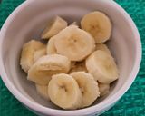 Foto del paso 1 de la receta Banana con frutos secos y miel