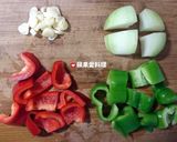 糖醋里肌拌麵的食譜步驟1照片