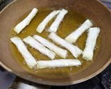Foto langkah ke 4 dari resep Stik pangsit keju aroma.
