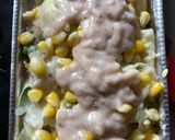 A picture of step 2 of Vegetable Corn cheese in white sauce.