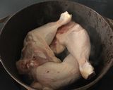 Une image de l'étape 1 de Poulet Cassiatore.
