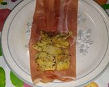Foto del paso 2 de la receta Tostada de jamón serrano con esnacks de jengibre al ajo y perej