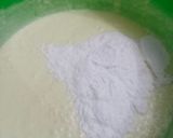A picture of step 3 of Coconut tea cake 🎂🎂.
