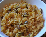 Foto del paso 3 de la receta: Moro de guandules con coco Dominicano