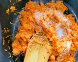 A picture of step 2 of Carrot Burfi/Gajar ki Burfi.