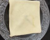 A picture of step 5 of Flower Samosa.