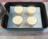 Foto del paso 9 de la receta Flan de miel con bizcocho en vasitos