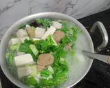 Foto langkah ke 3 dari resep Sup Tahu Sawi.