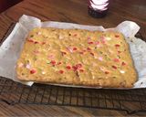 A picture of step 10 of M&M Cookie Bars.