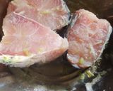A picture of step 1 of Gondhoraj Katla Fish.