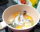 Foto langkah ke 5 dari resep Sop udang (MPASI 1 tahun +).