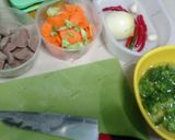 Foto langkah ke 1 dari resep 59. Tumis Brokoli Wortel Bakso Saus Tiram.