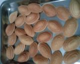 Foto langkah ke 6 dari resep Bolu Kering Jadul.