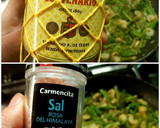 Foto del paso 6 de la receta: Revuelto de Huevo Espárragos y Gambas