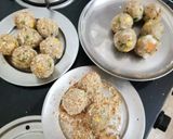 A picture of step 4 of Bread Balls.